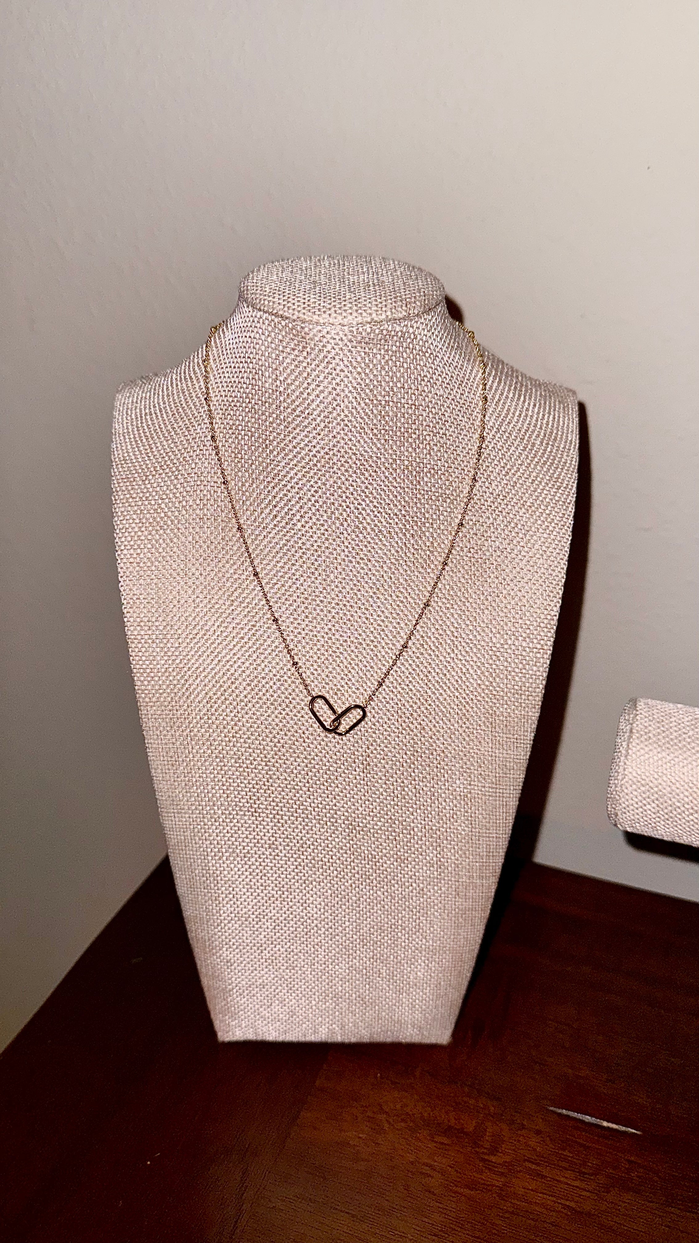 Interlinked Necklace